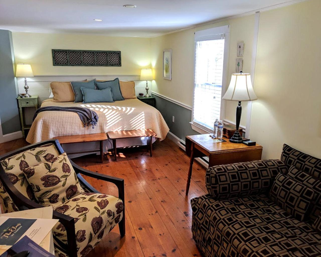 Elms Of Camden Bed & Breakfast Exterior photo